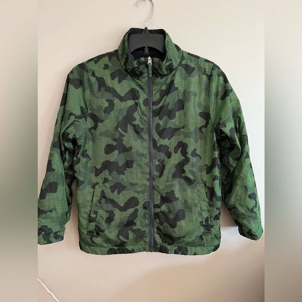 SWISS TECH BOYS FULL ZIP JACKET SIZE L (10-12)